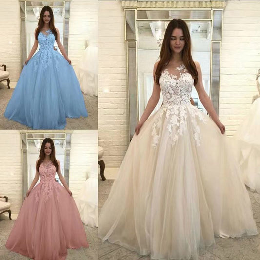 Women’s Floral Lace Wedding Dress